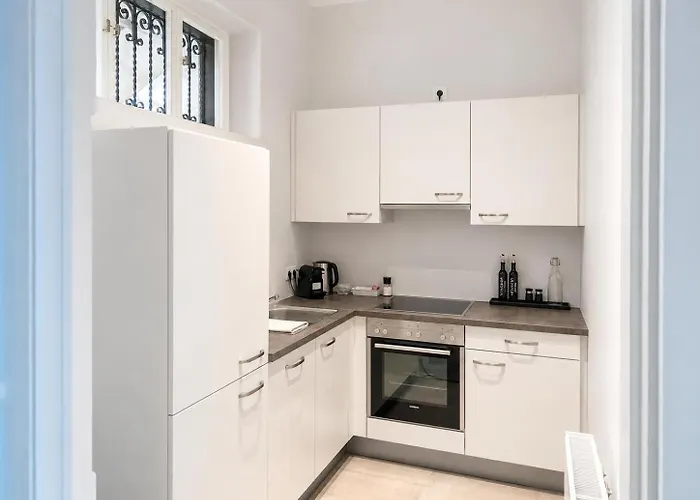 Apartman Grosszuegiger Wiener Altbau Gleich Neben Schoenbrunn *